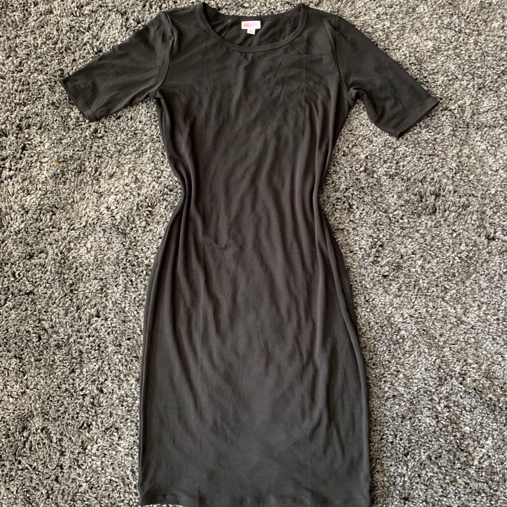 LuLaRoe Julia Solid Black Unicorn - NEW! (bin2)